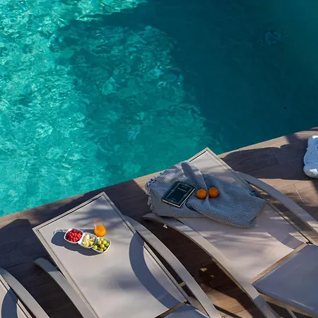 Villa Maracala By Abahana Calp