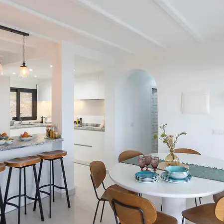 Maracala By Abahana Calpe